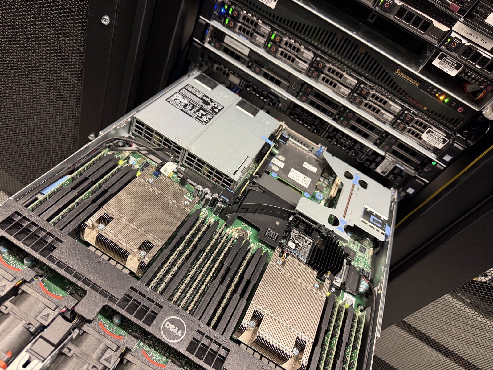 The internals of a Dell server with CPU heatsinks and memory at FyfeWeb